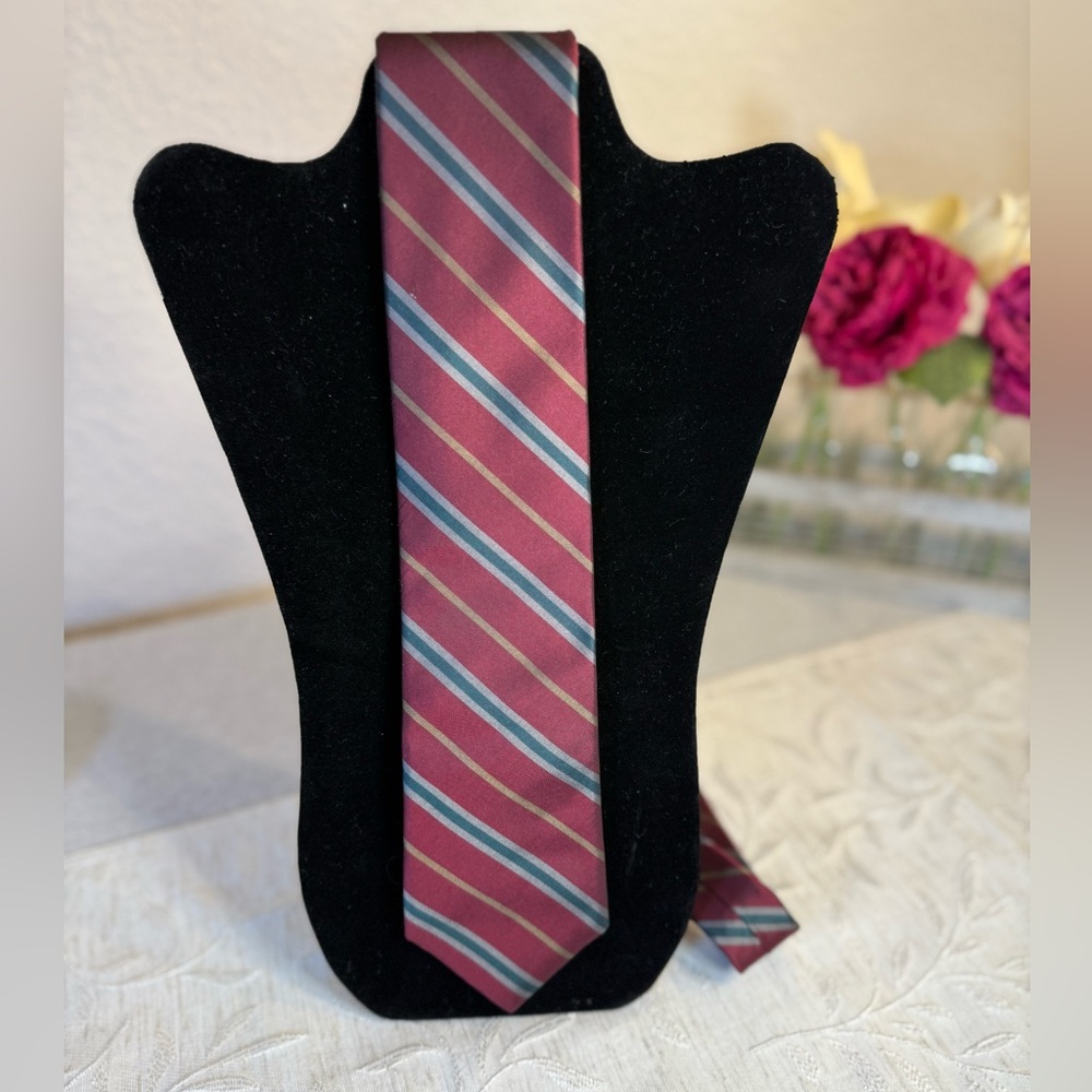 Set of 2 men’s Vtg‎ Don Loper ties. Mint and brown and burgundy, teal and gold.
